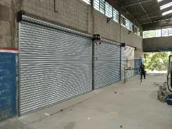 Porta de enrolar automática em Mogi das Cruzes Imagem