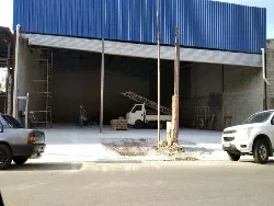 Porta de Enrolar Automática Galvanizada Imagem